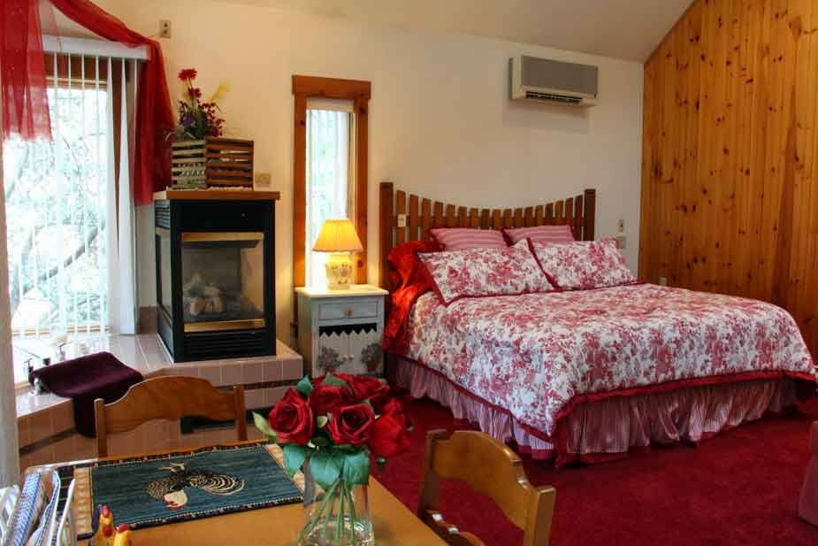 Hillside Farm Bed and Breakfast Mount Joy  B B Lancaster County