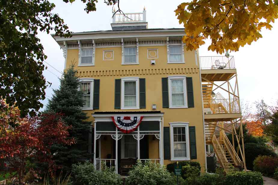 E.J. Bowman House Bed and Breakfast, Lancaster PA